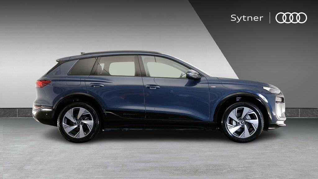 Audi Q6 E-Tron 225Kw Performance 100Kwh S Line KY25EHC Blue #4