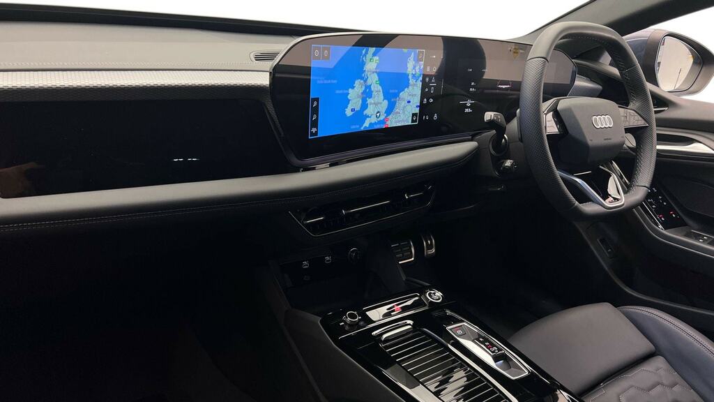 Audi A6 E-tron Avant 270Kw Performance 100Kwh S Line Blue #2
