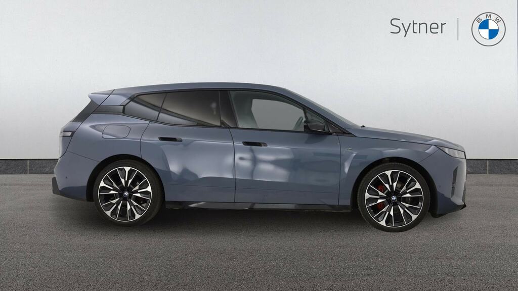 BMW iX 485Kw M70 Xdrive 112Kwh YB25FTZ Blue #3