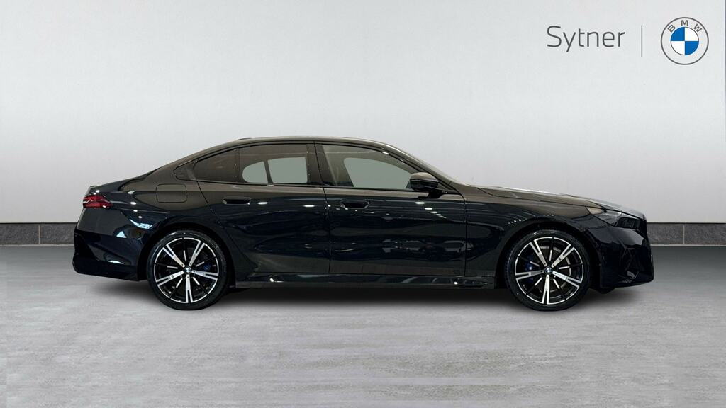 BMW 5 Series 520I M Sport Pro Black #3