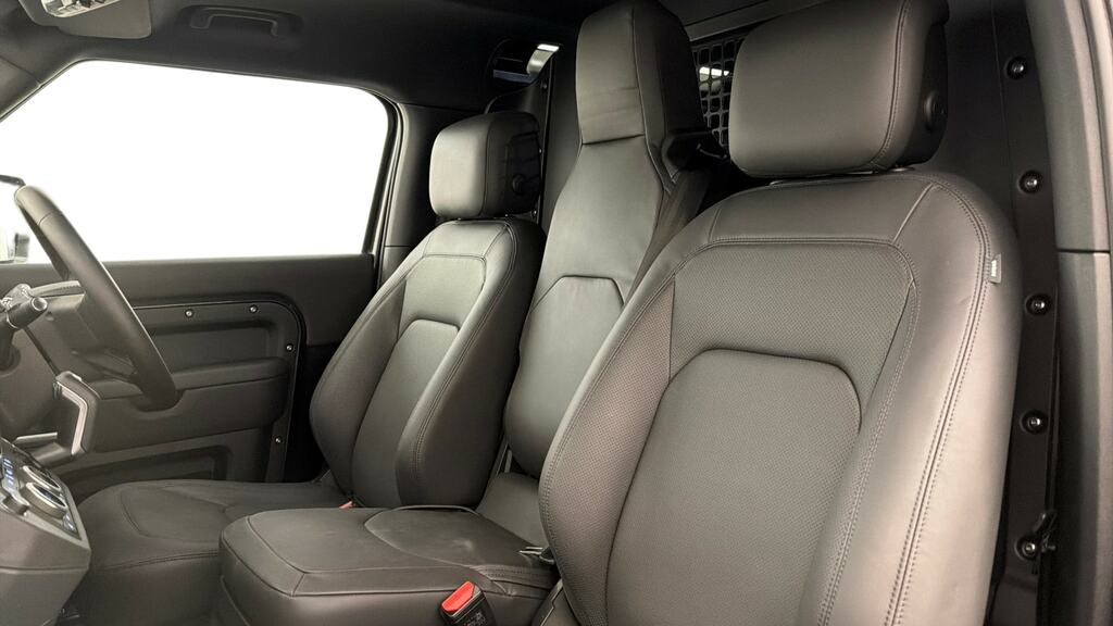 Land Rover Defender 90 3.0 D350 Hard Top X-dynamic Hse 3 Seat RV75XSE Grey #4