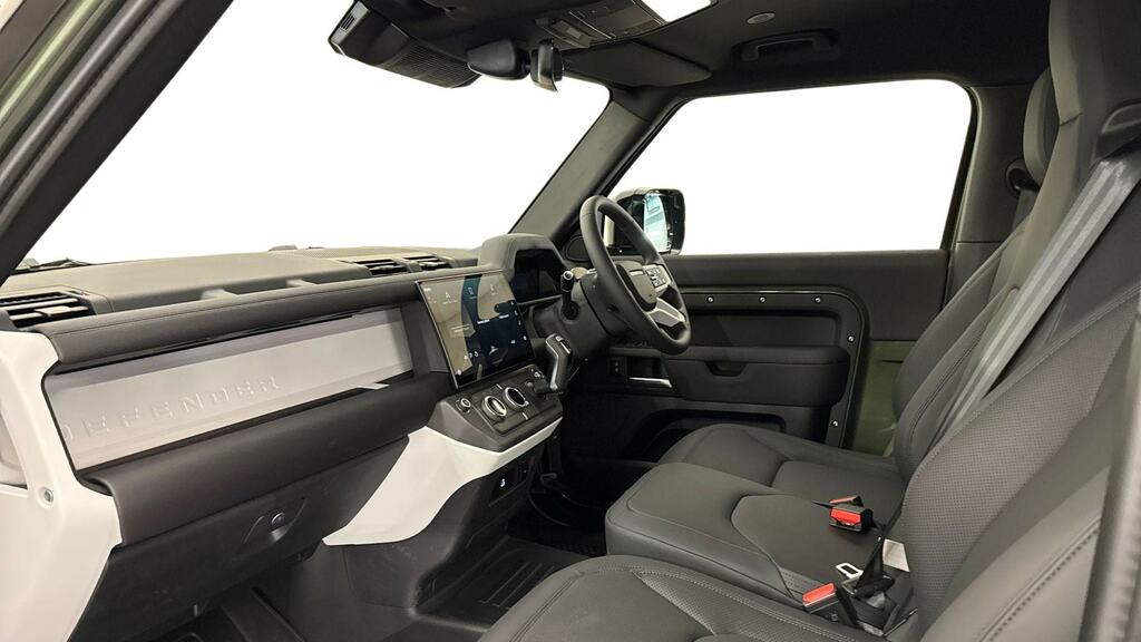Land Rover Defender 90 3.0 D250 Hard Top X-dynamic Se 3 Seat Green #3