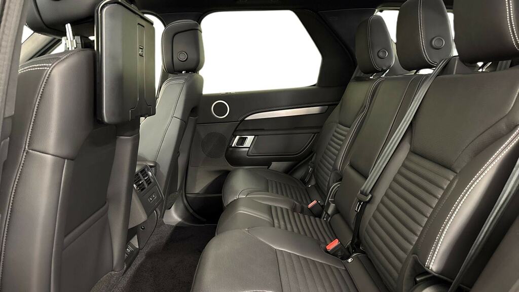 Land Rover Discovery 3.0 D350 Dynamic Se Grey #4