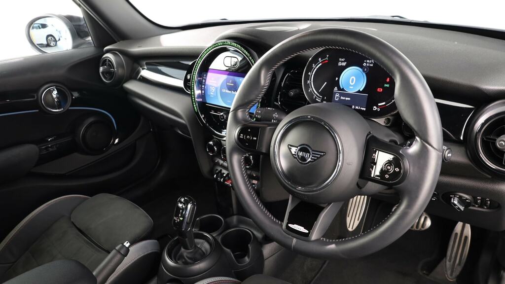 Mini Hatch 1.5 Cooper Sport Premium AU23CLX White #6