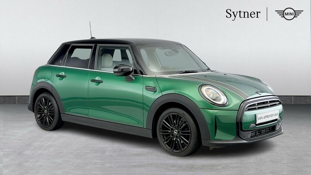 Mini Hatch 1.5 Cooper Exclusive Green