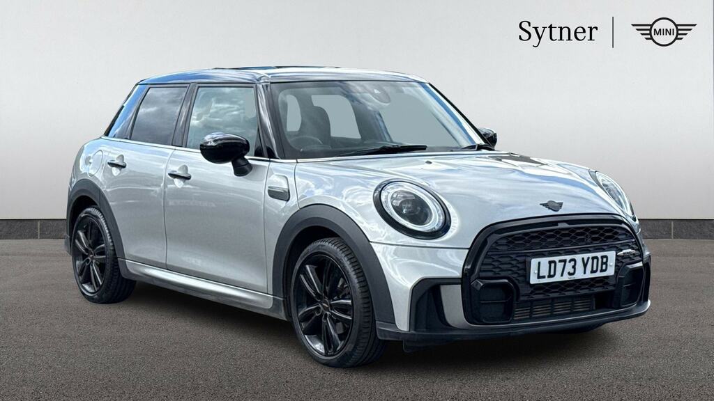 Mini Hatch 1.5 Cooper Sport Premium Silver
