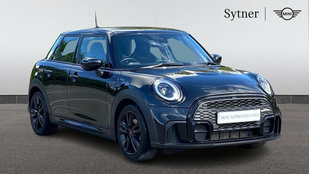 Mini Hatch 1.5 Cooper Sport Premium Black
