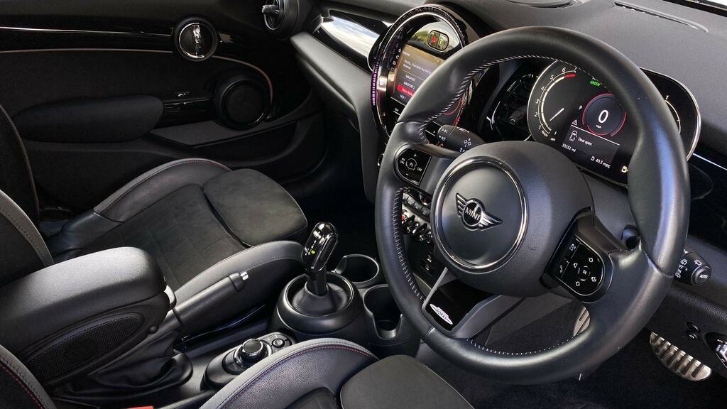 Mini Hatch 1.5 Cooper Sport Premium CV73NDX Black #6