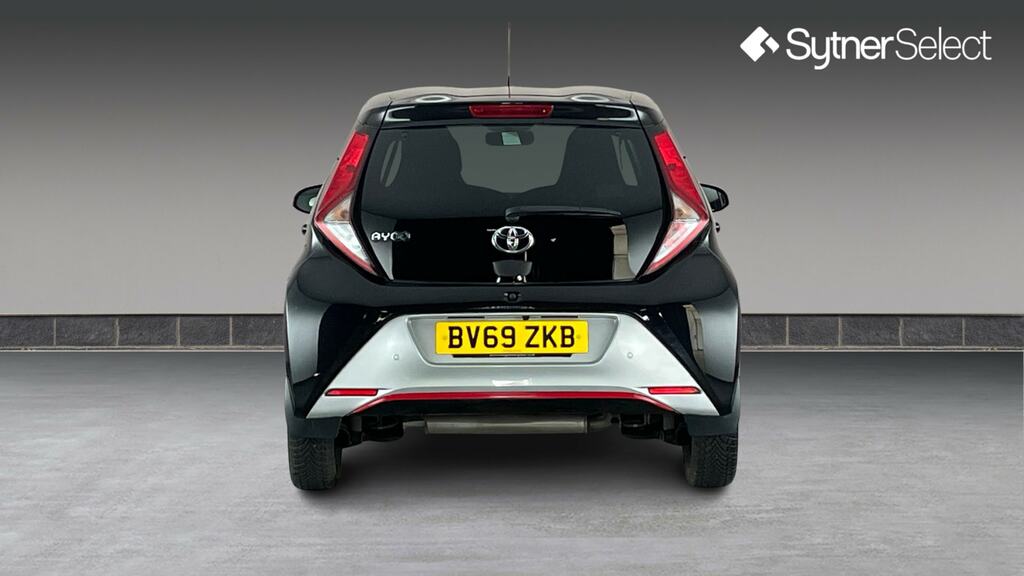 Toyota Aygo 1.0 Vvt-i X-trend BV69ZKB Black #5