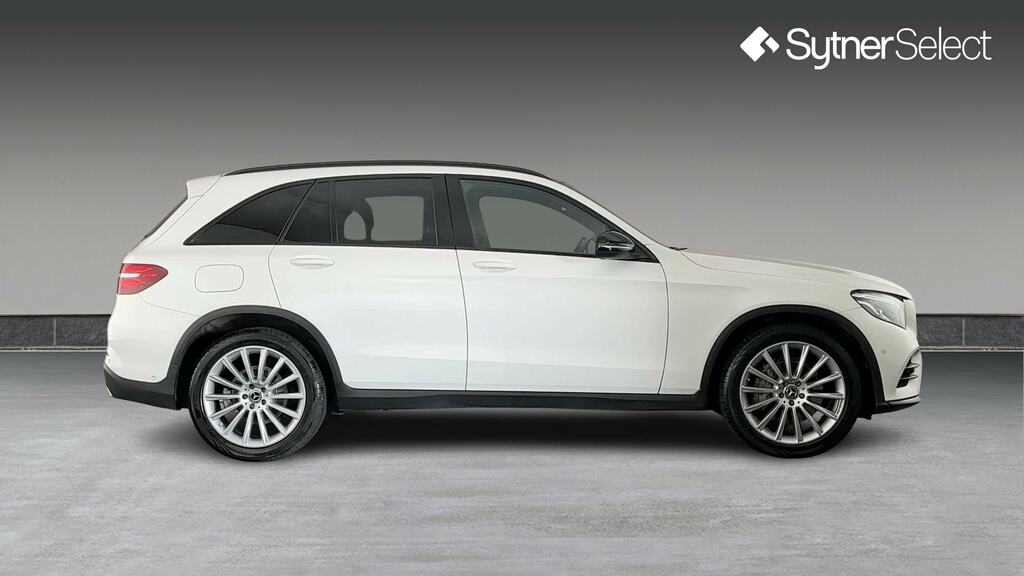 Mercedes-Benz GLC Class Glc 220D 4Matic Amg Night Edition 9G-tronic VN19TVT White #3