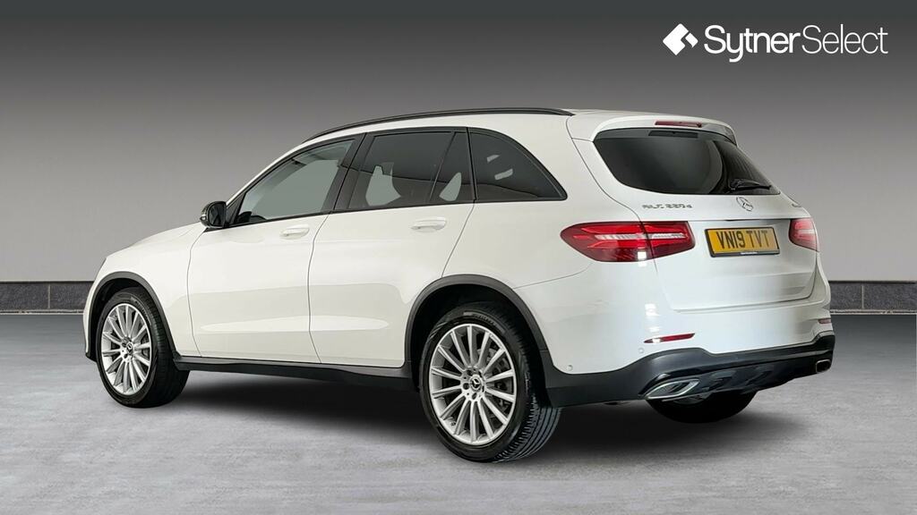 Mercedes-Benz GLC Class Glc 220D 4Matic Amg Night Edition 9G-tronic VN19TVT White #2