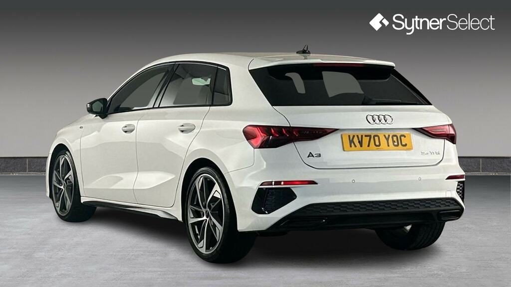 Audi A3 35 Tfsi Edition 1 Comfortsound KV70YOC White #2