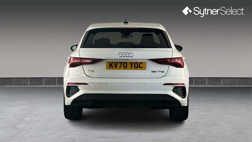 Audi A3 35 Tfsi Edition 1 Comfortsound KV70YOC White #5