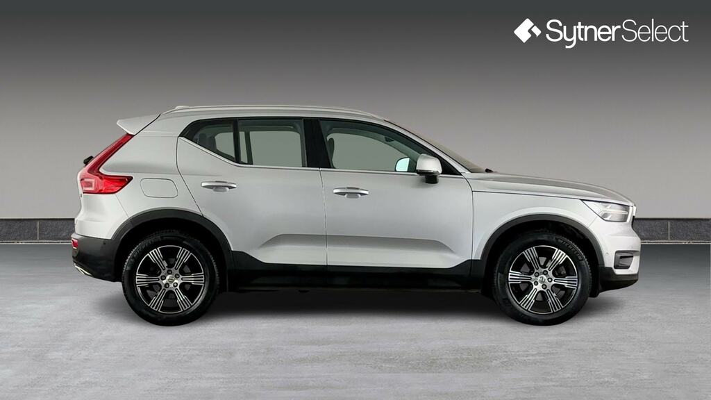 Volvo XC40 2.0 T4 Inscription Awd Geartronic VA68LZJ Silver #3