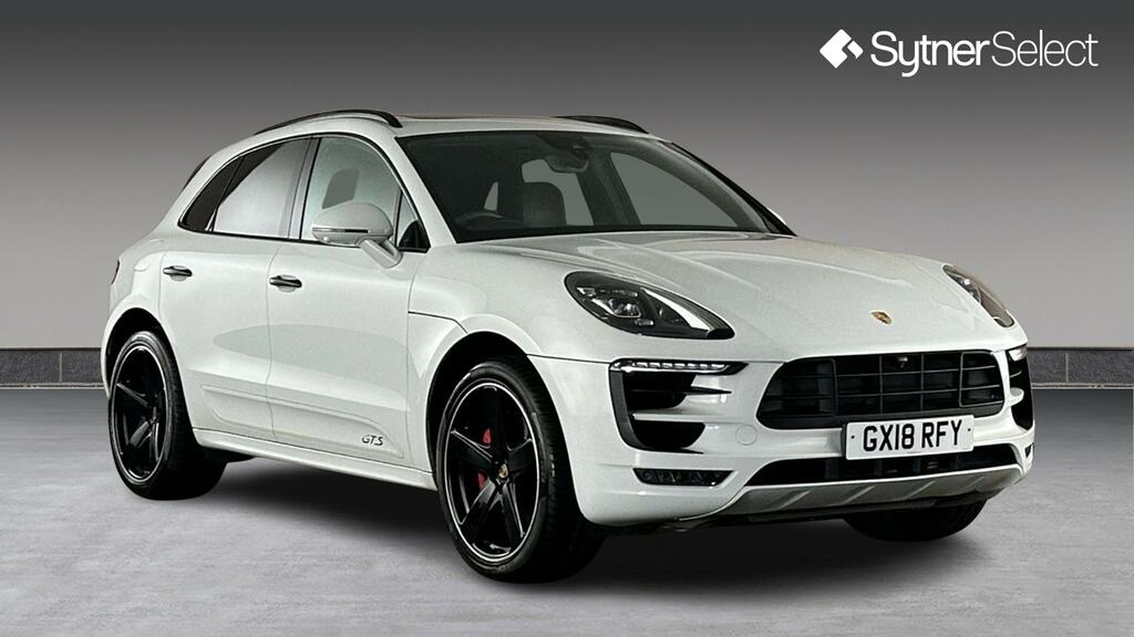 Porsche Macan Gts Pdk White