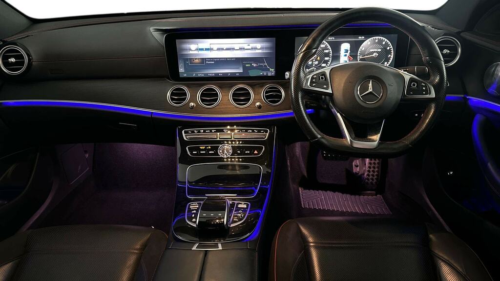 Mercedes-Benz E Class E43 4Matic Premium Plus 9G-tronic EU17SXT Black #6