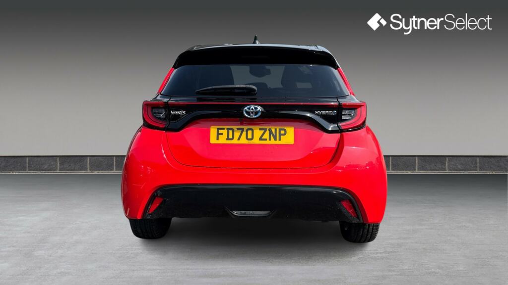 Toyota Yaris 1.5 Hybrid Launch Edition Cvt FD70ZNP Orange #5
