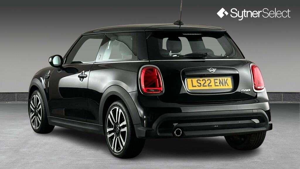 Mini Hatch 1.5 Cooper Exclusive LS22ENK Black #2