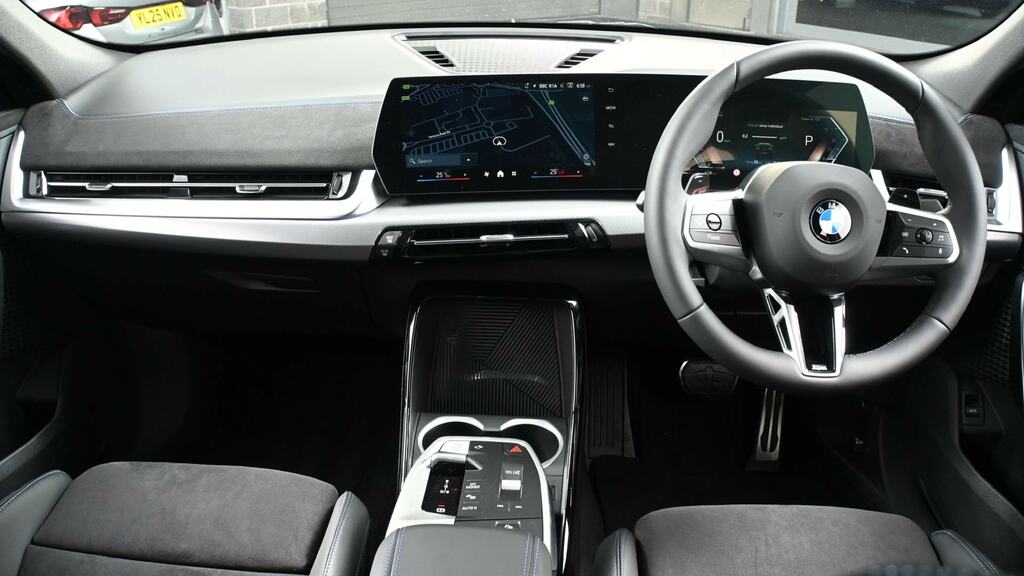 BMW X2 Sdrive 20I M Sport Step Black #4