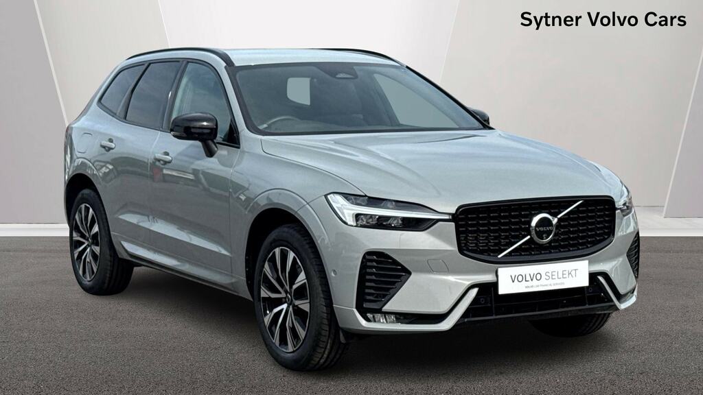 Volvo XC60 2.0 B5p Plus Dark Awd Geartronic Grey