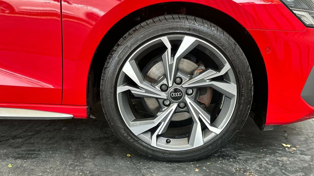 Audi A3 35 Tfsi S Line S Tronic Comfortsound YD73CVM Red #5
