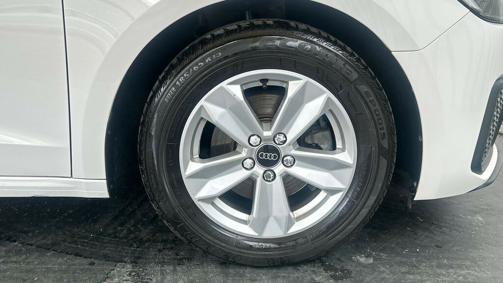 Audi A1 30 Tfsi 110 Technik S Tronic YS23SVO White #5