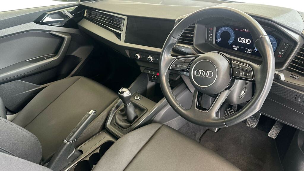 Audi A1 25 Tfsi Technik RE20LYP White #6