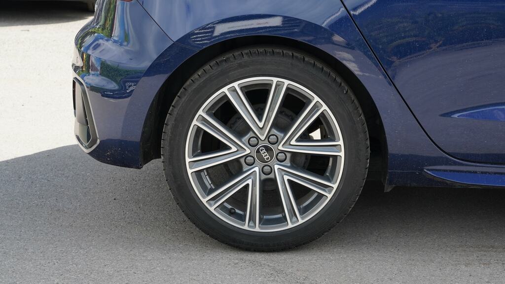 Audi A1 25 Tfsi S Line S Tronic FL73MEV Blue #5
