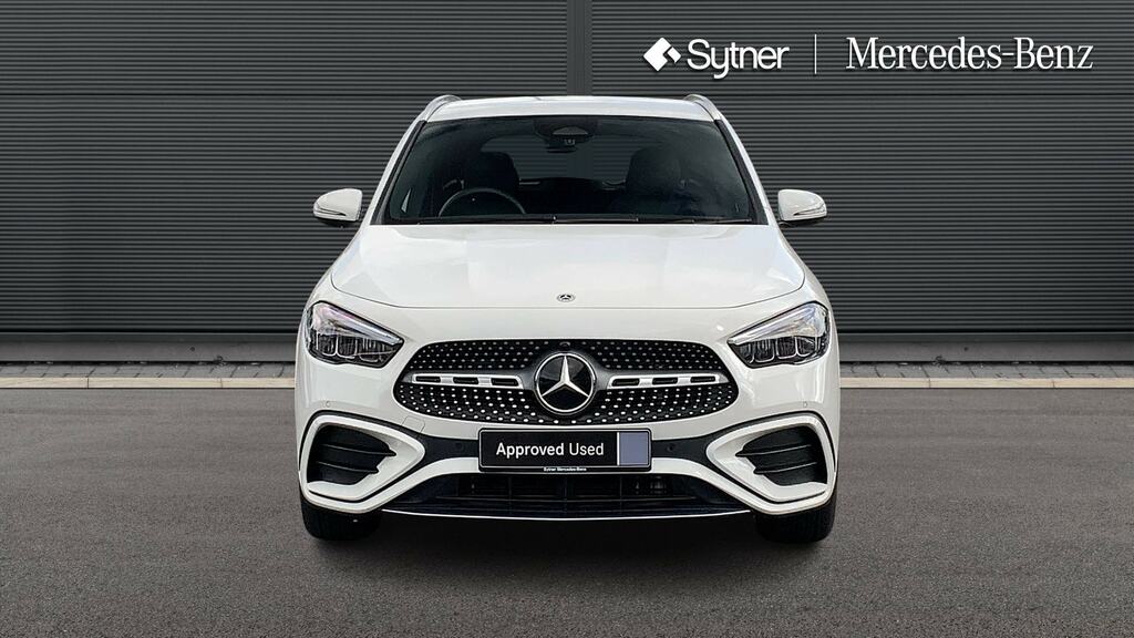 Mercedes-Benz GLA Class Gla 200 Amg Line Executive HV75JWJ White #6