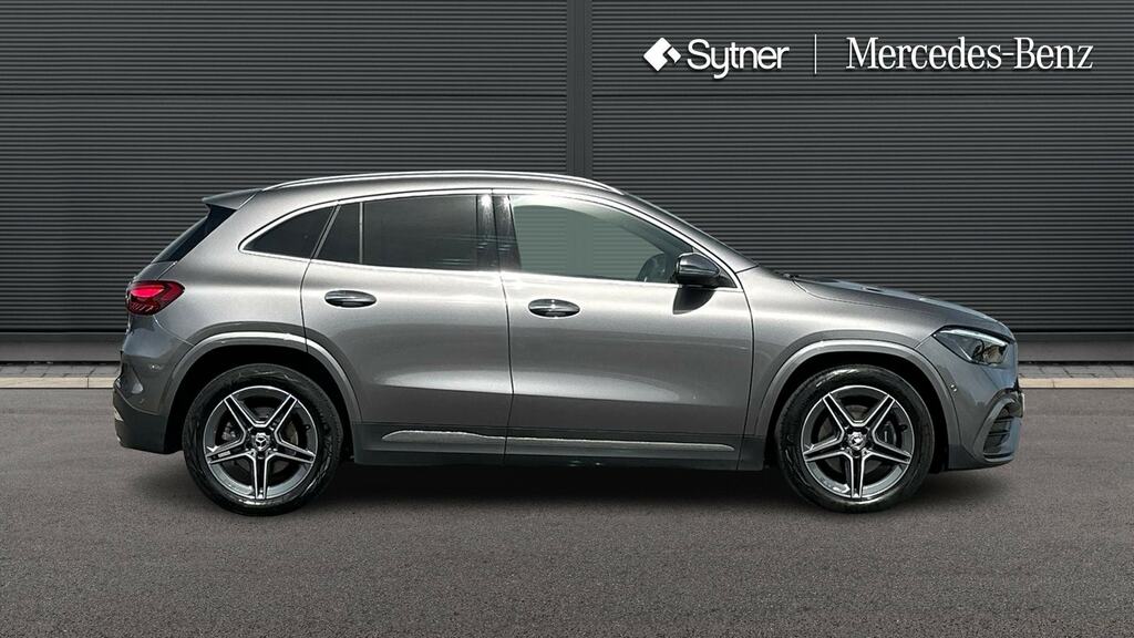 Mercedes-Benz GLA Class Gla 220D 4Matic Amg Line Executive KJ73YFK Grey #4