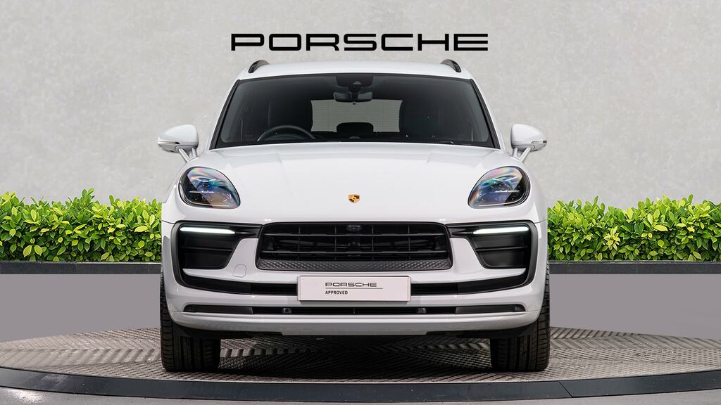 Porsche Macan 5dr Pdk White