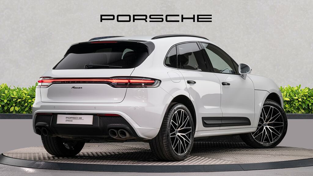 Porsche Macan 5dr Pdk White #6