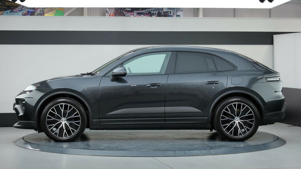 Porsche Macan 300Kw 4 100Kwh NU25LZN Grey #4