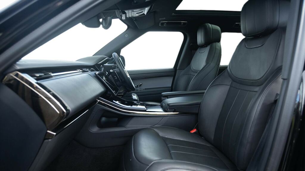 Land Rover Range Rover Sport 3.0 D300 Dynamic Se EY73WUT Black #3