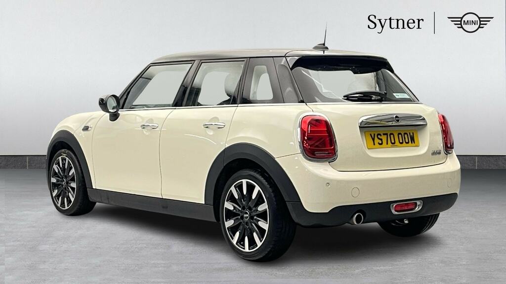 Mini Hatch 1.5 Cooper Exclusive II Comfortnav Pack YS70OOW White #2