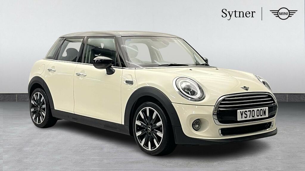 Mini Hatch 1.5 Cooper Exclusive II Comfortnav Pack YS70OOW White