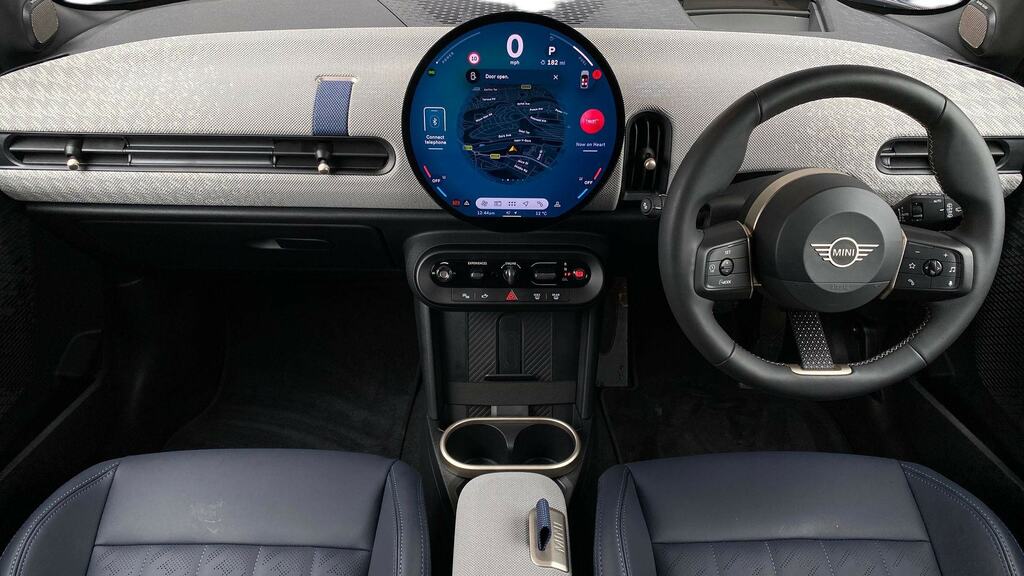 Mini Hatch 2.0 S Exclusive Level 3 YA25DXU Black #4
