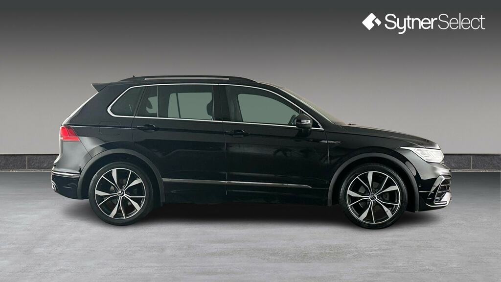 Volkswagen Tiguan 1.5 Tsi 150 R-line Dsg Black #3
