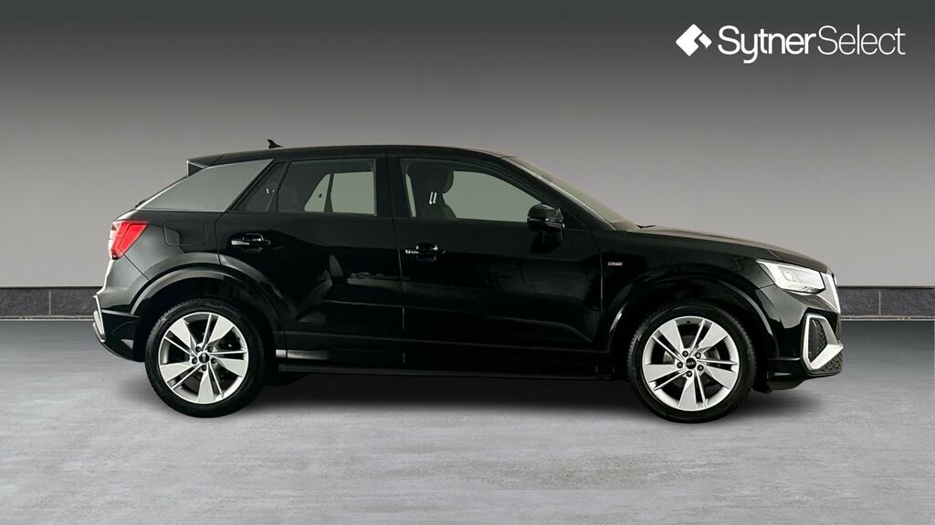 Audi Q2 30 Tdi S Line Black #3