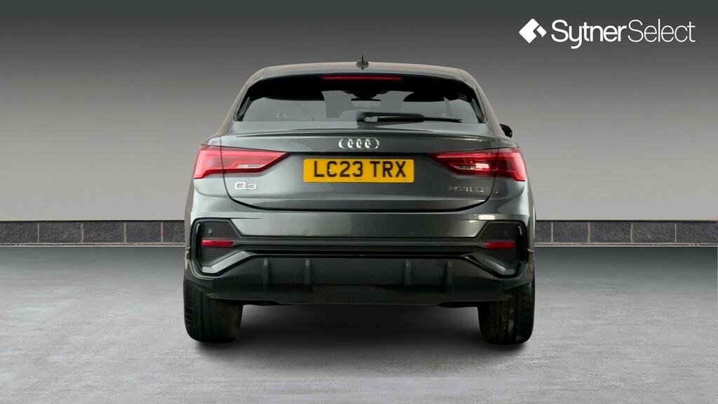 Audi Q3 35 Tfsi Black Edition S Tronic LC23TRX Grey #5