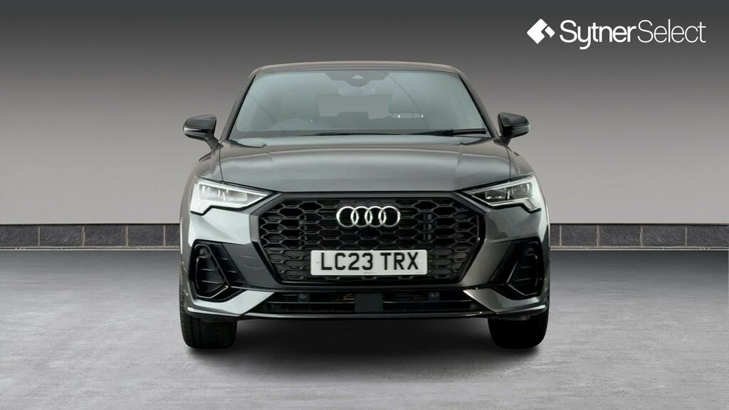 Audi Q3 35 Tfsi Black Edition S Tronic LC23TRX Grey #4