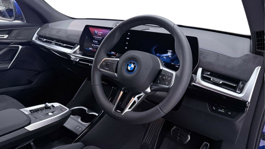 BMW iX2 150Kw Edrive20 M Sport 65Kwh YS26UXE Blue #6
