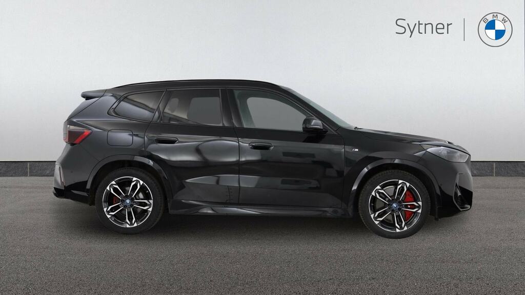 BMW iX1 150Kw Edrive20 M Sport 65Kwh YG75OWO Black #3