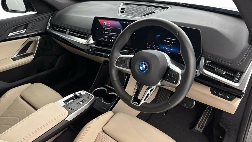 BMW iX1 150Kw Edrive20 M Sport 65Kwh YG75OWO Black #6