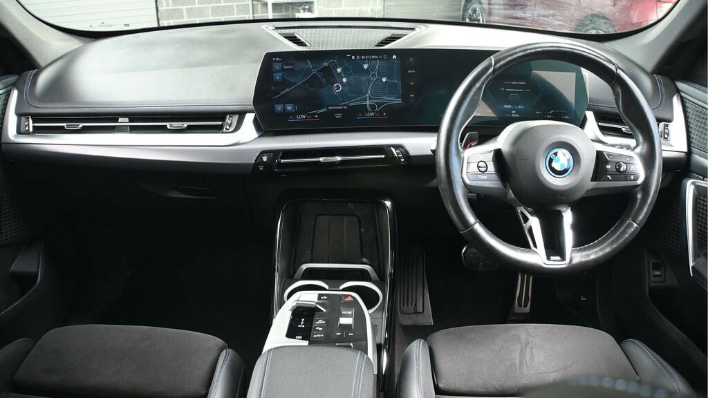 BMW iX1 230Kw Xdrive30 M Sport 65Kwh HD23RYB Green #4