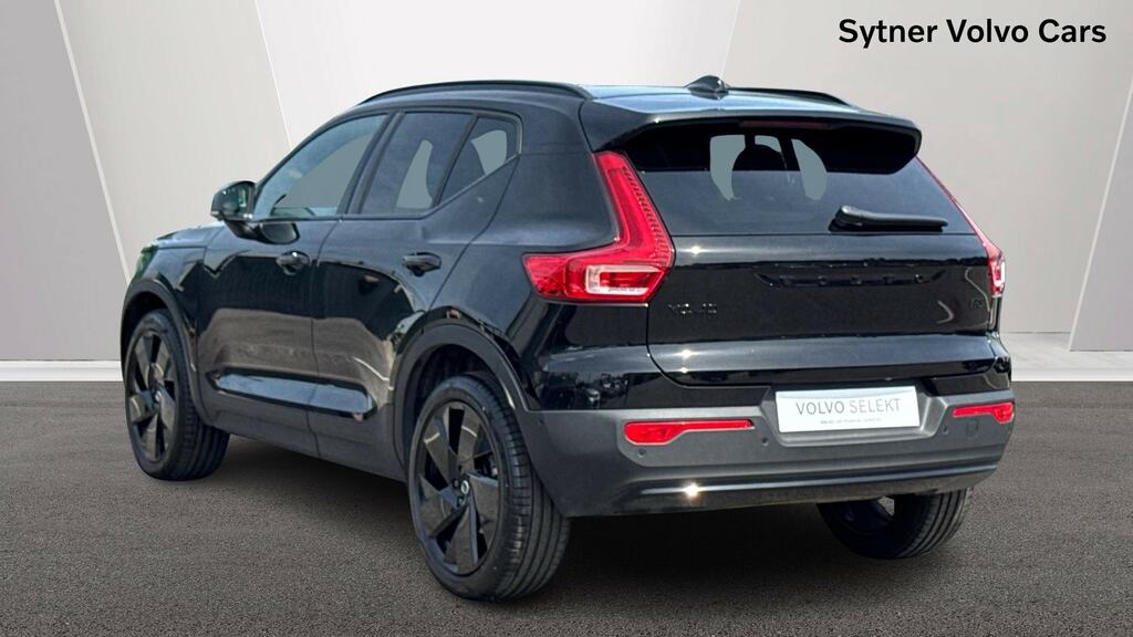 Volvo XC40 2.0 B3p Ultra Black Edition WD75DMY Black #2