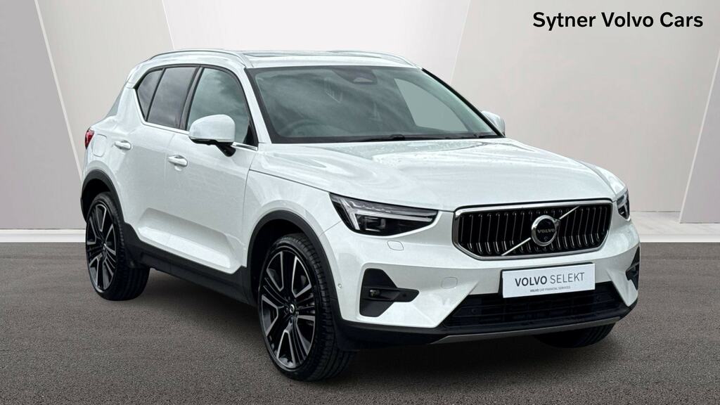 Volvo XC40 2.0 B4p Ultra Bright White