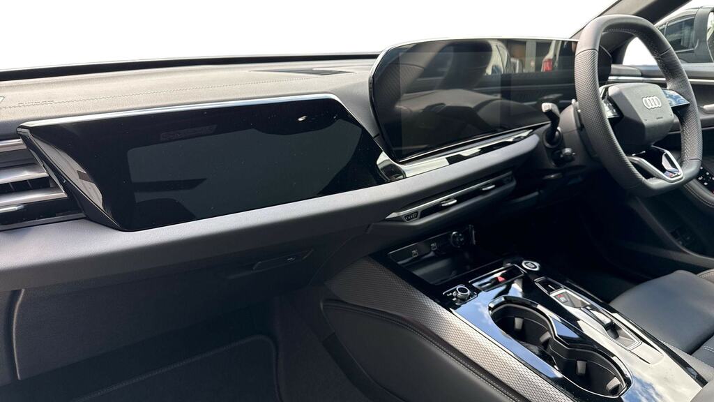 Audi A5 2.0 Tfsi 299 E Quattro S Line S Tronic YC26ZRD Black #2