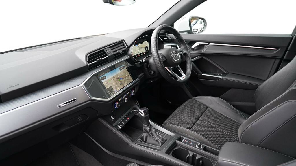 Audi Q3 35 Tfsi S Line S Tronic GF72TVL White #2