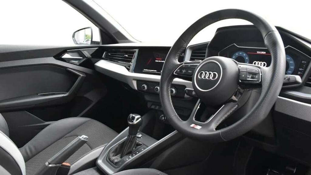 Audi A1 35 Tfsi S Line S Tronic YD23BXL White #6
